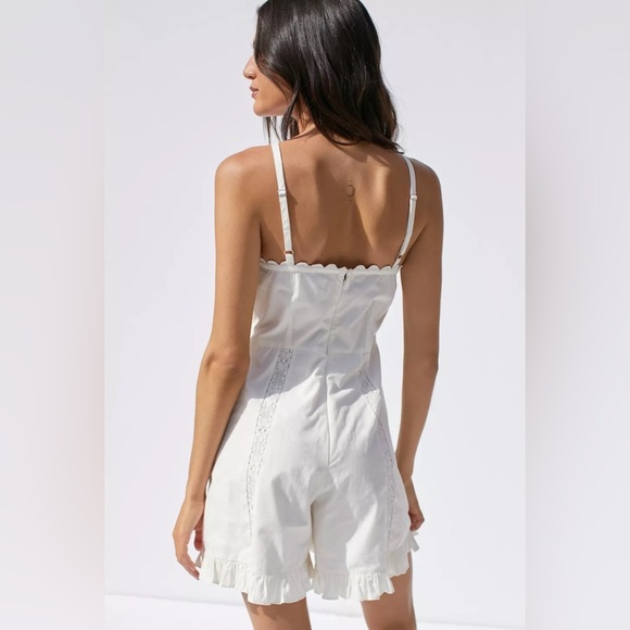 Urban Outfitters Juliette Lace Inset Romper - Picture 5 of 5